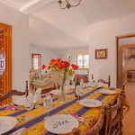 Villa Guzman - Romani